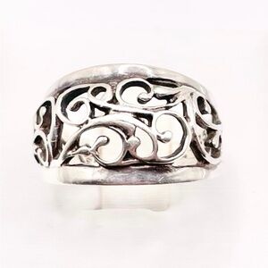 Size 6 Openwork Premier Designs 925 Sterling Silver Ring